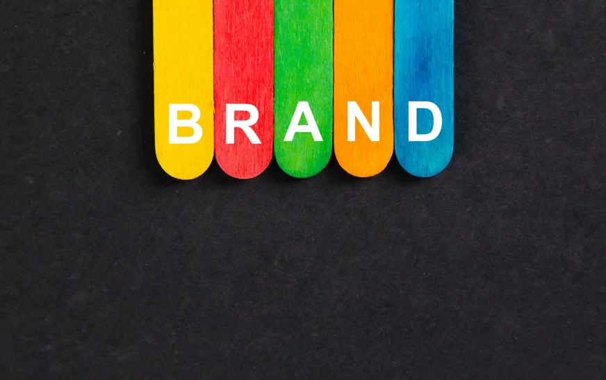 How to Create a Memorable Brand Identity That Resonates with Customers: