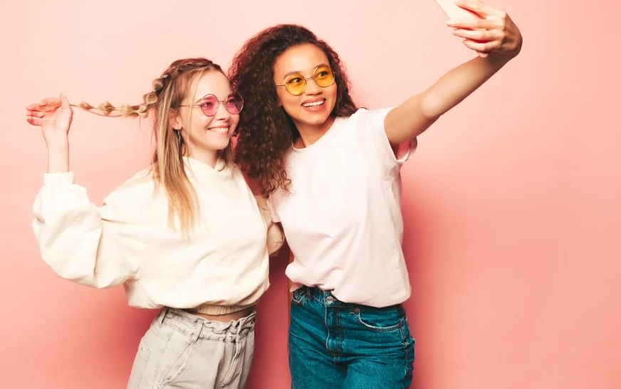 How to Build Successful Influencer Collaborations That Drive Brand Growth: