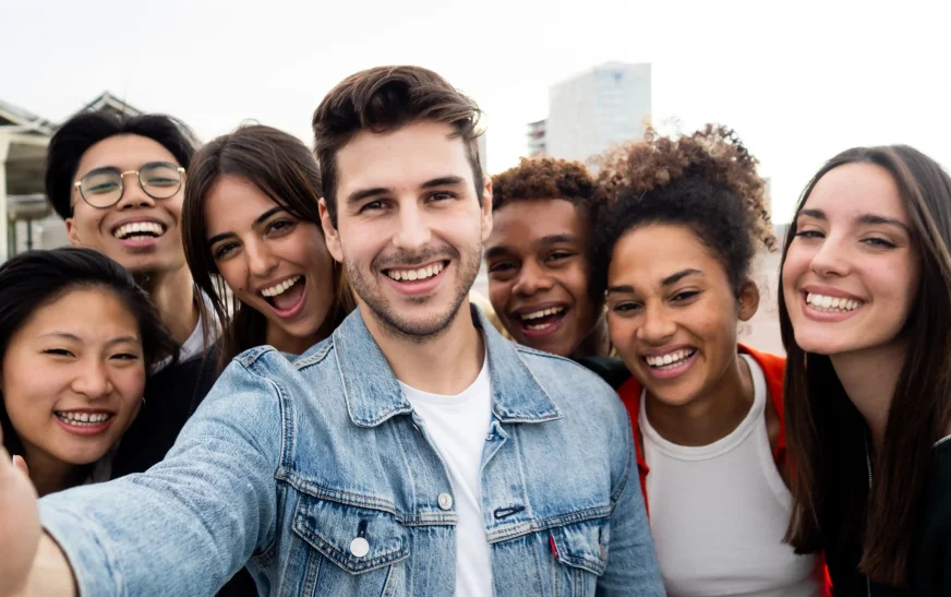 How to Build a Thriving Brand Community: Tips for Long-Term Engagement: