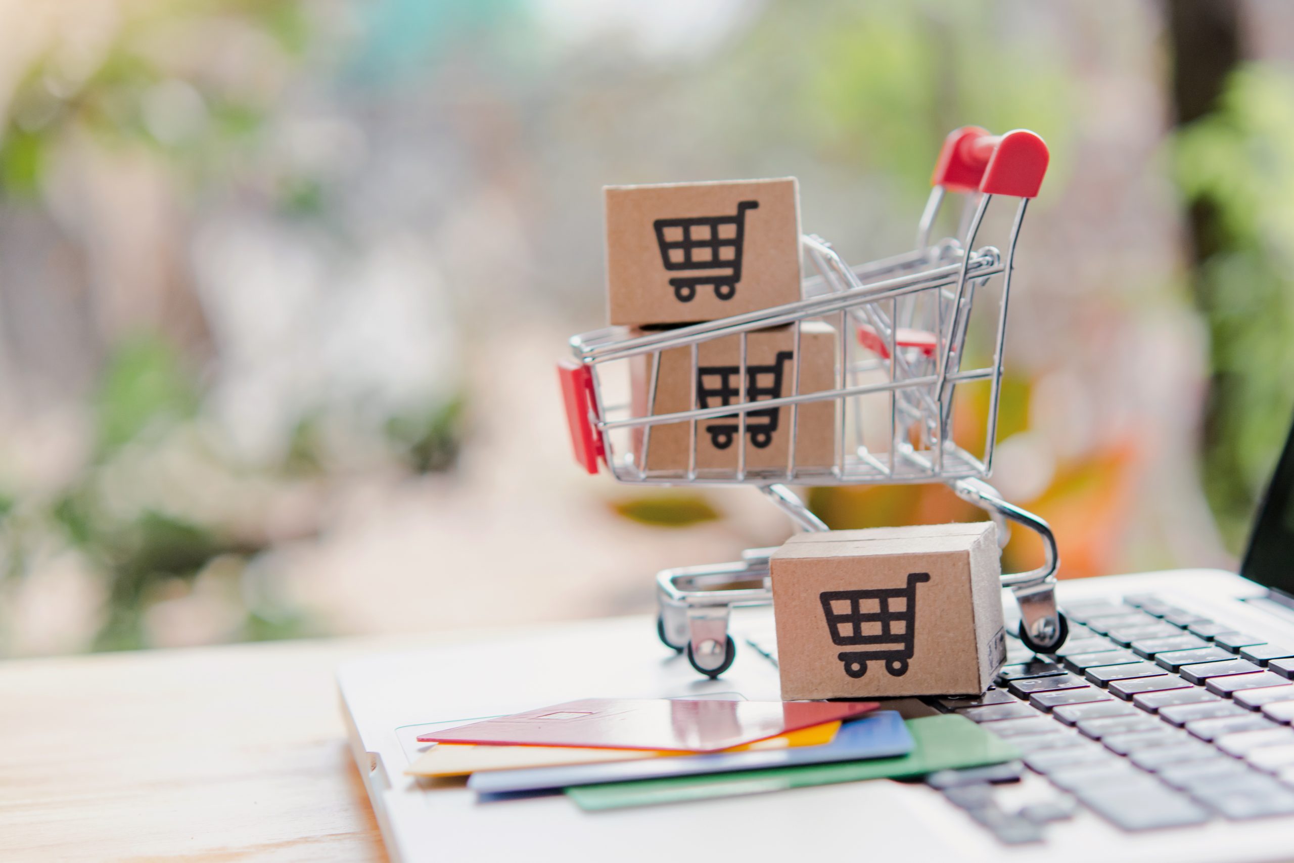 Shopify vs WooCommerce: Which E-commerce Platform is Right for You?